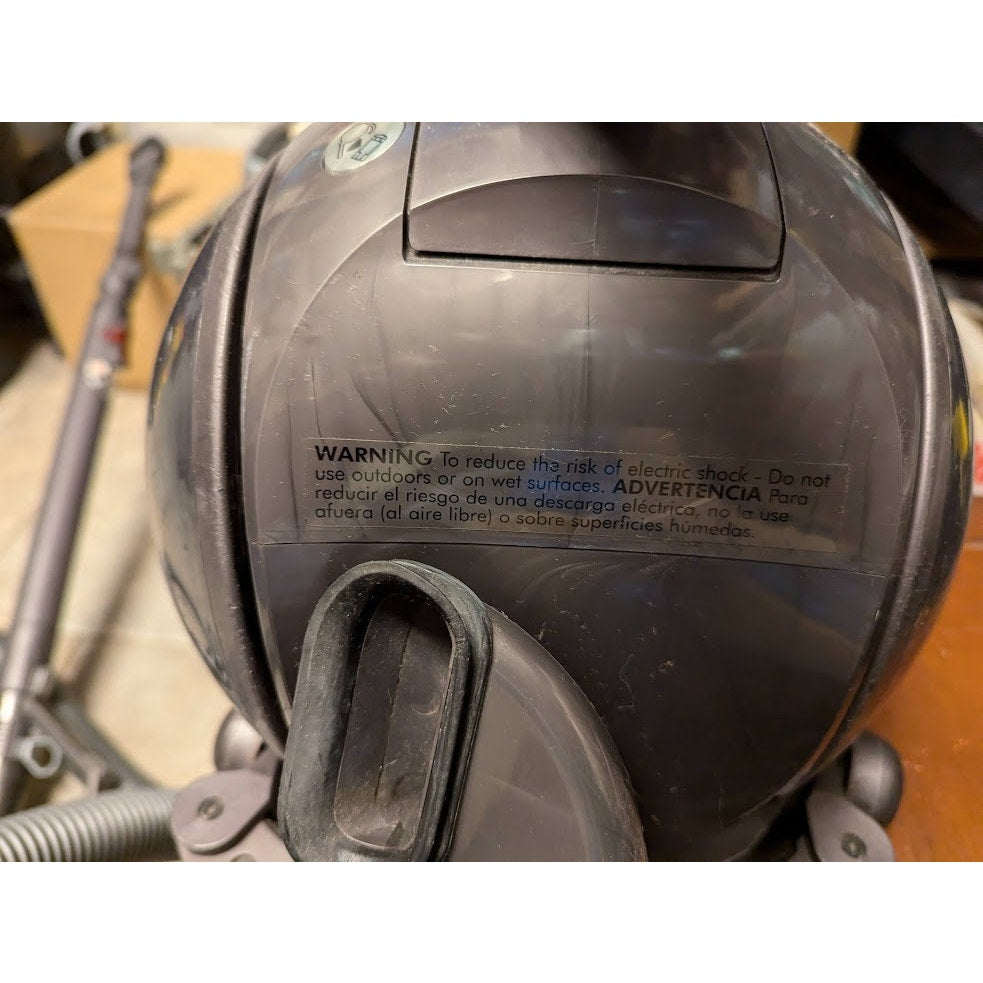 Dyson DC 39 Big Ball Canister Vacuum no attachments WORKS