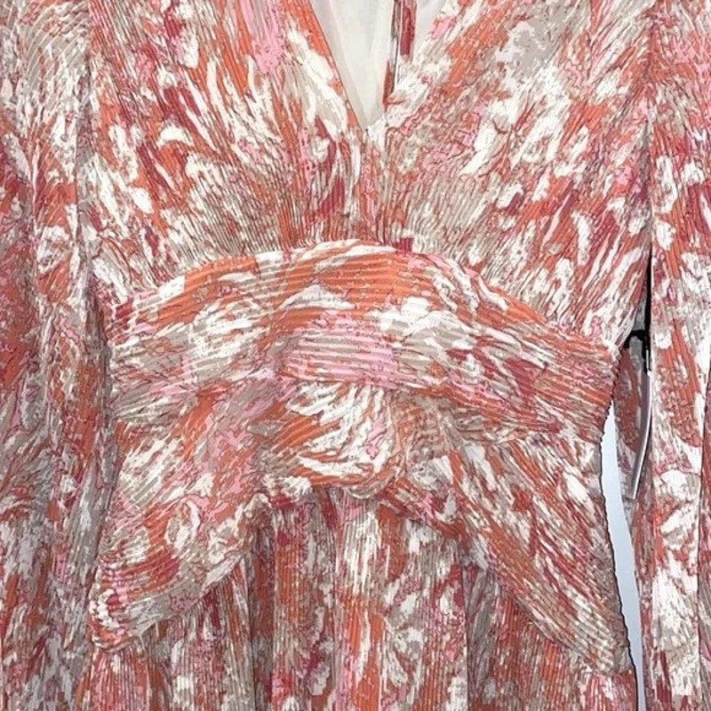 ASTR V-Neck Plisse Wrap Mini Dress Size Small in Coral Floral NWT