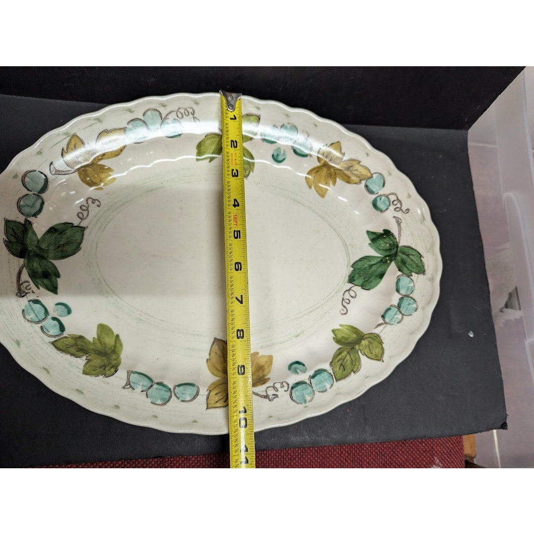 RETIRED Vineyard by Metlox Poppytrail Vernon 14" x 10" Oval Platter Serving
