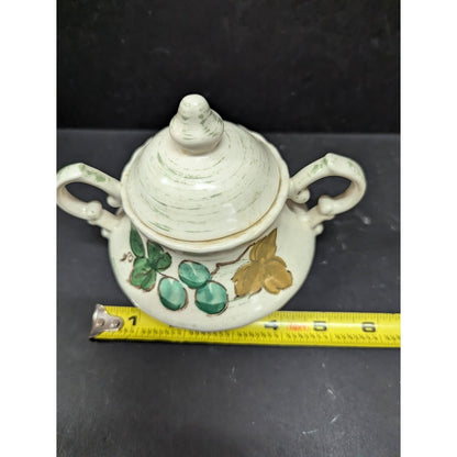 RETIRED Vineyard by Metlox Poppytrail Vernon Sugar Bowl & Lid 4 5/8"