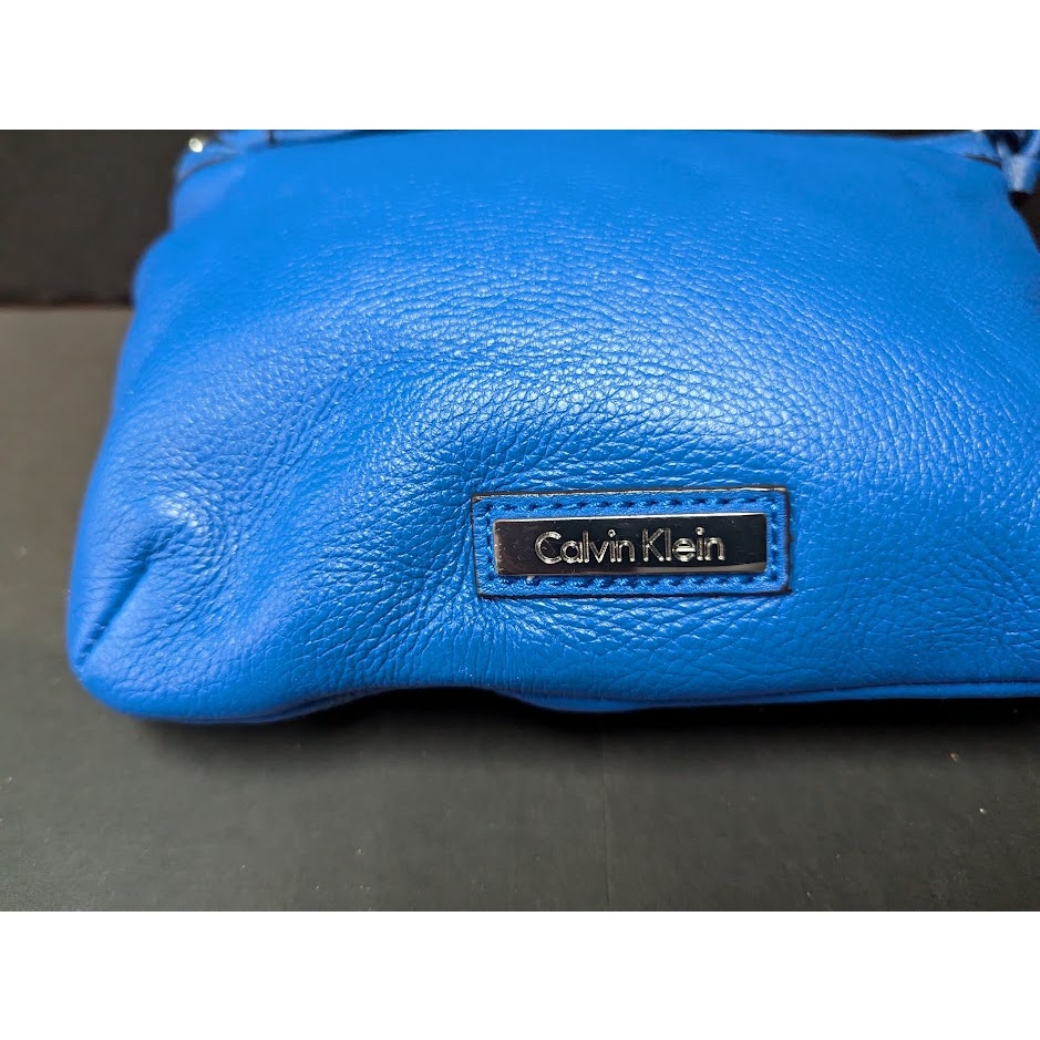 Calvin Klein Leather Crossbody Handbag Satchel Purse Blue Travel Cruise