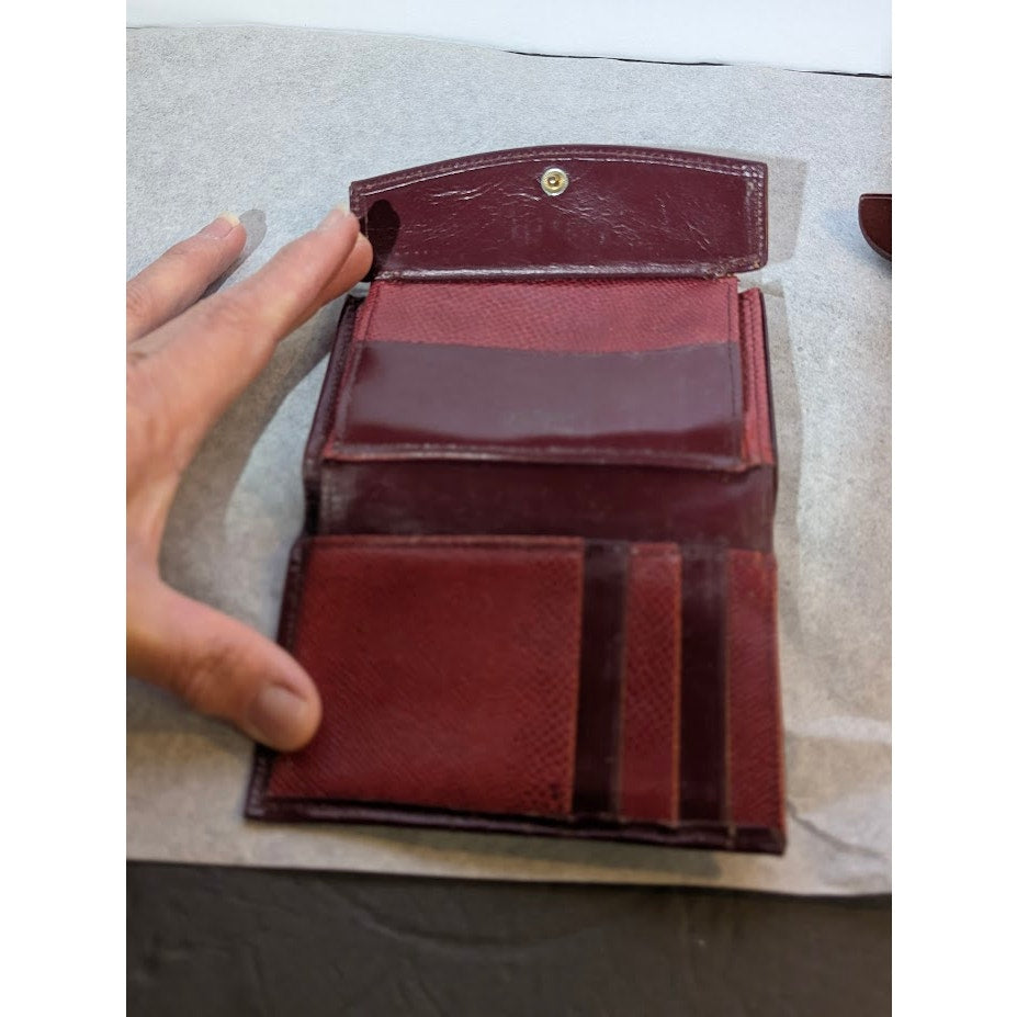 Vintage Anne Klein Lion Logo Burgundy Leather Kiss Lock Wallet 1990s