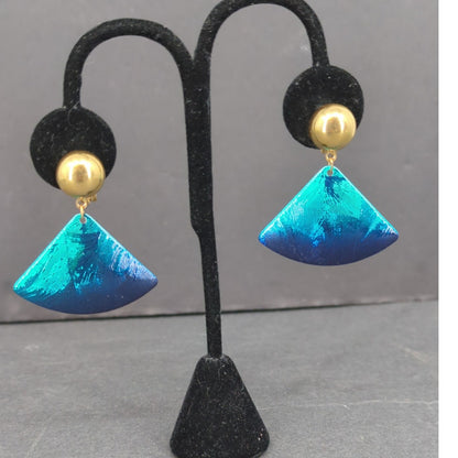 Vintage Vibrant Blue Textured Fan Triangle 1980sShield Clip On Dangle Earrings