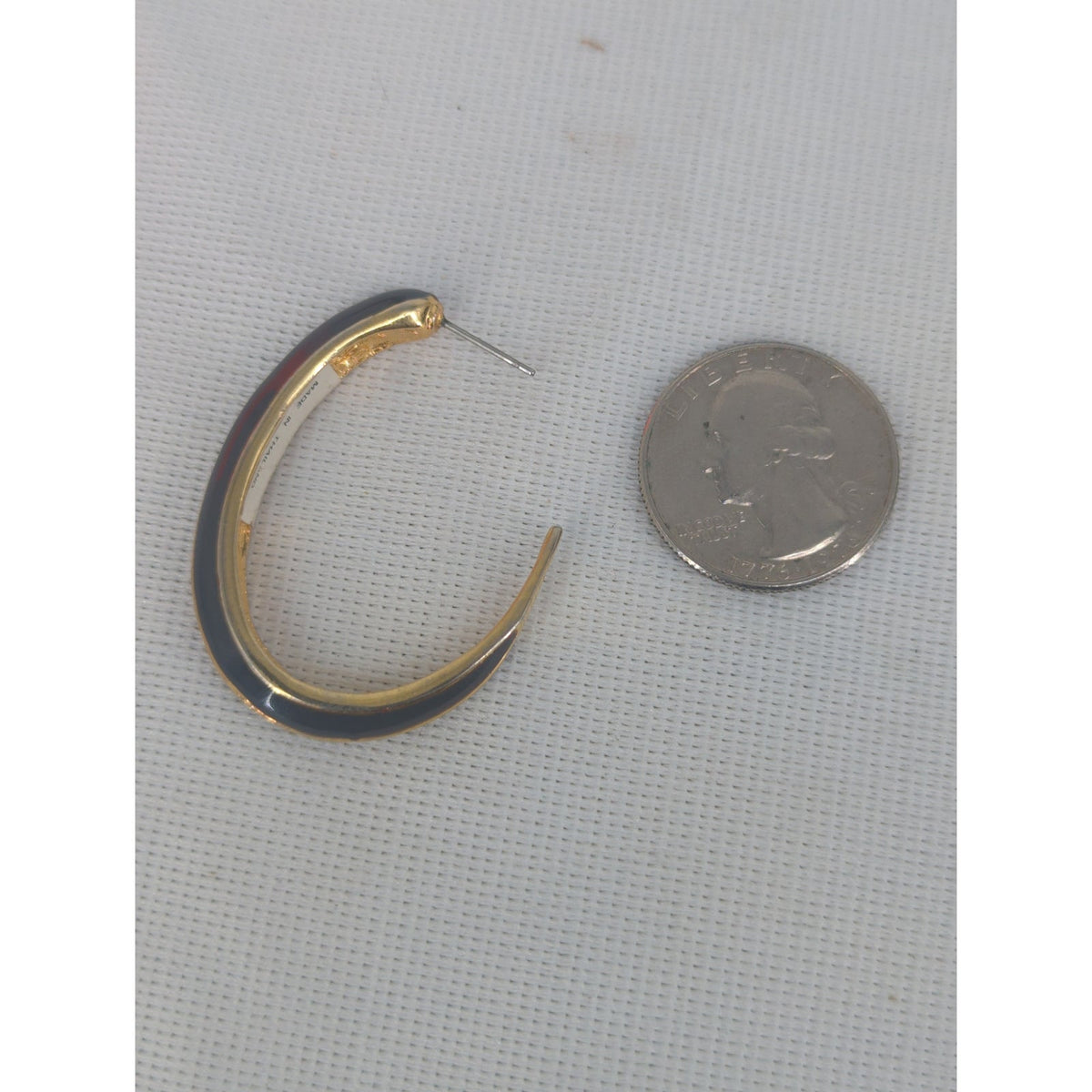 Vintage Black and Gold Curved Hoop Post Earrings Retro Crescent Chic