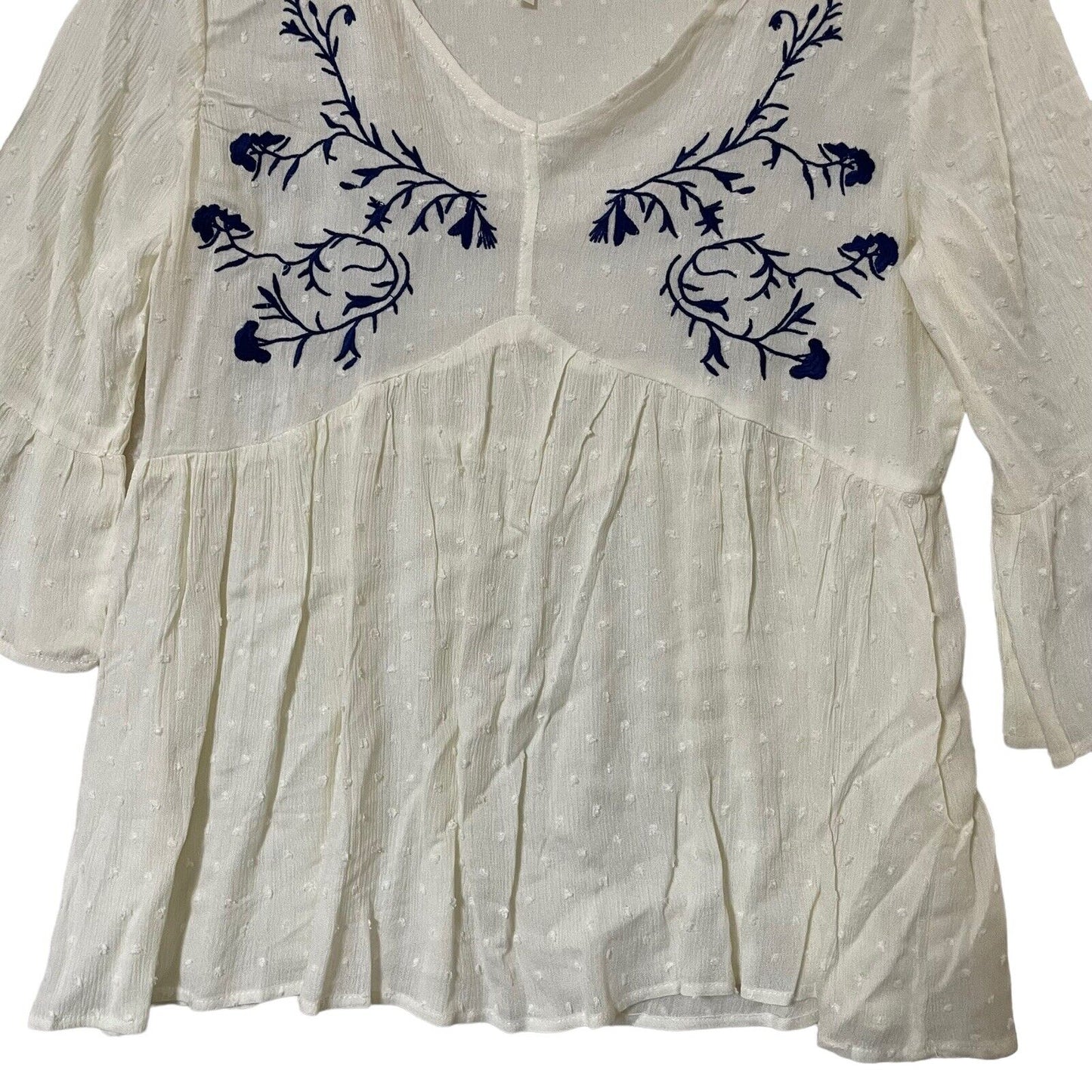 Forgotten Grace Embroidered Flare Sleeve Boho Pullover Top Size 1X in Ivory NWT
