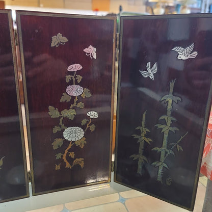 Vintage Chinoiserie 4-Panel Tabletop Screen | Silver Metal Inlay Art