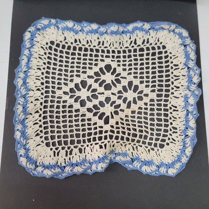 Vintage 2D raised cream and blue doily square handmade crochet