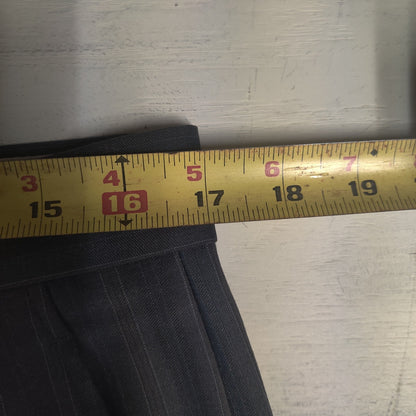 Vintage Elite Mens Pinstripe Suit 40R Gray Single Breasted Dark Academia Power