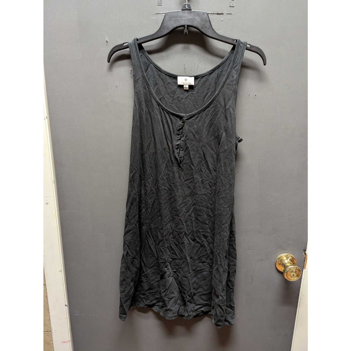 Socialite NEW Tank 1/4 Button up Sleeveless Layering Medium Henley Charcoal