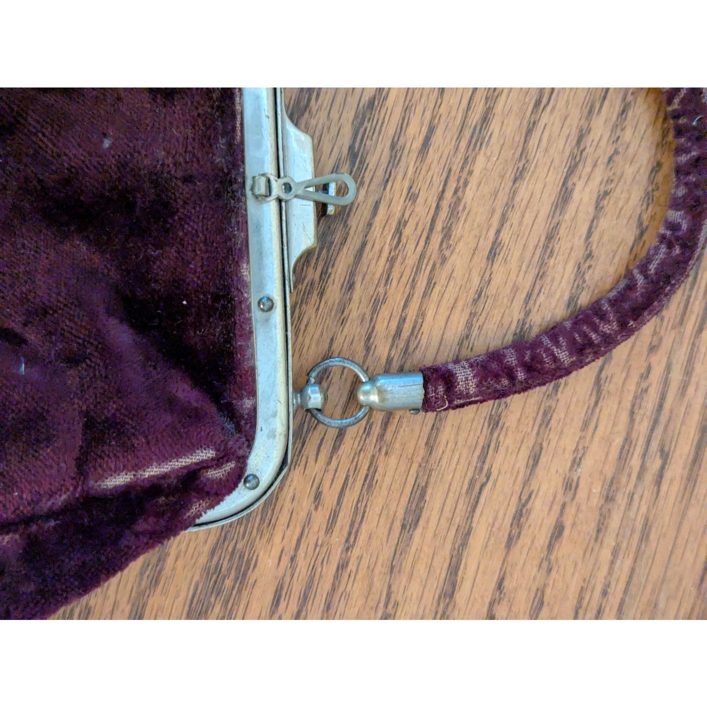 Antiqe Deep Purple Velvet Kiss-Lock Evening Bag Purse Top handle