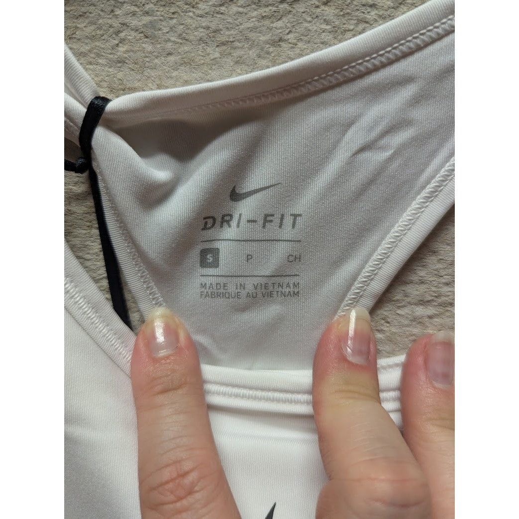Nike NWT Swoosh Bra Sport Medium Support Classic SMALL Dri-Fit racerback bl/whi