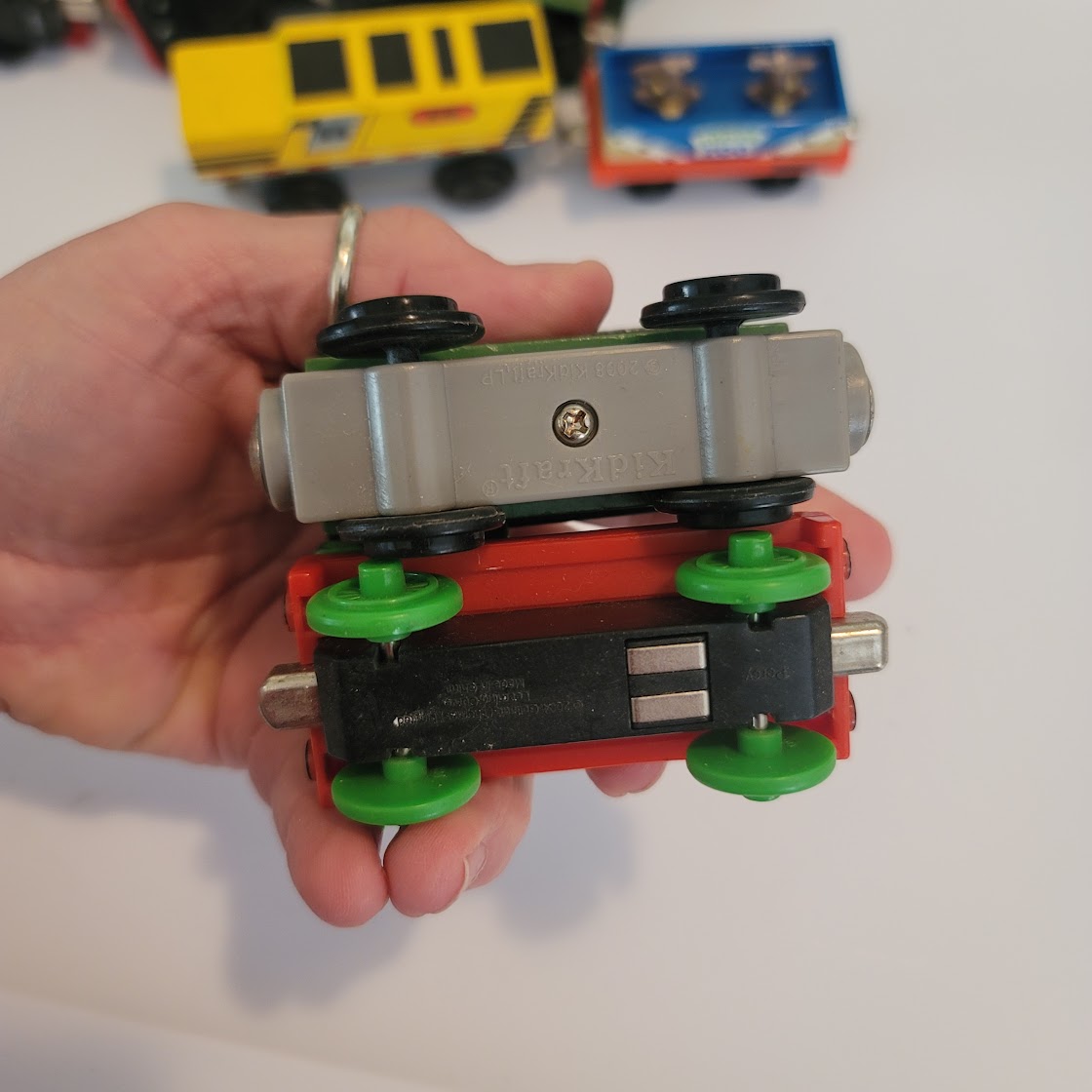 Lot of 7 Pre-owned Vintage Thomas & Friends Train and KidKraft train set pieces