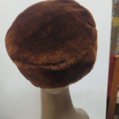 Vintage faux fur womens hat Size 7" Brown classic Pillbox