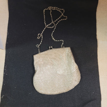 Vintage Magid Hand Made Macau Beaded Kiss Lock Evening Bag Clutch Shoulder Bag