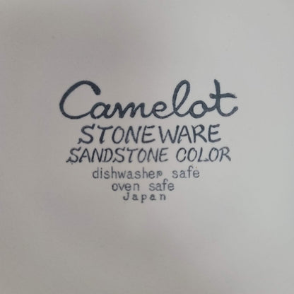 Vtg Camelot Stoneware 3 Quart Casserole Dish w/lid Cream & Brown MCM Japan EUC