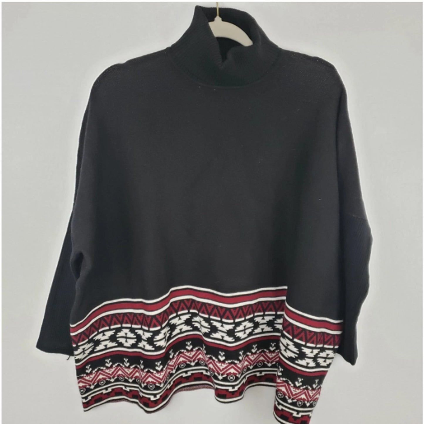 Joseph A SOUTHWEST Patterned Turtleneck oVERSIZED Sweater Size M NEW MEDIUM
