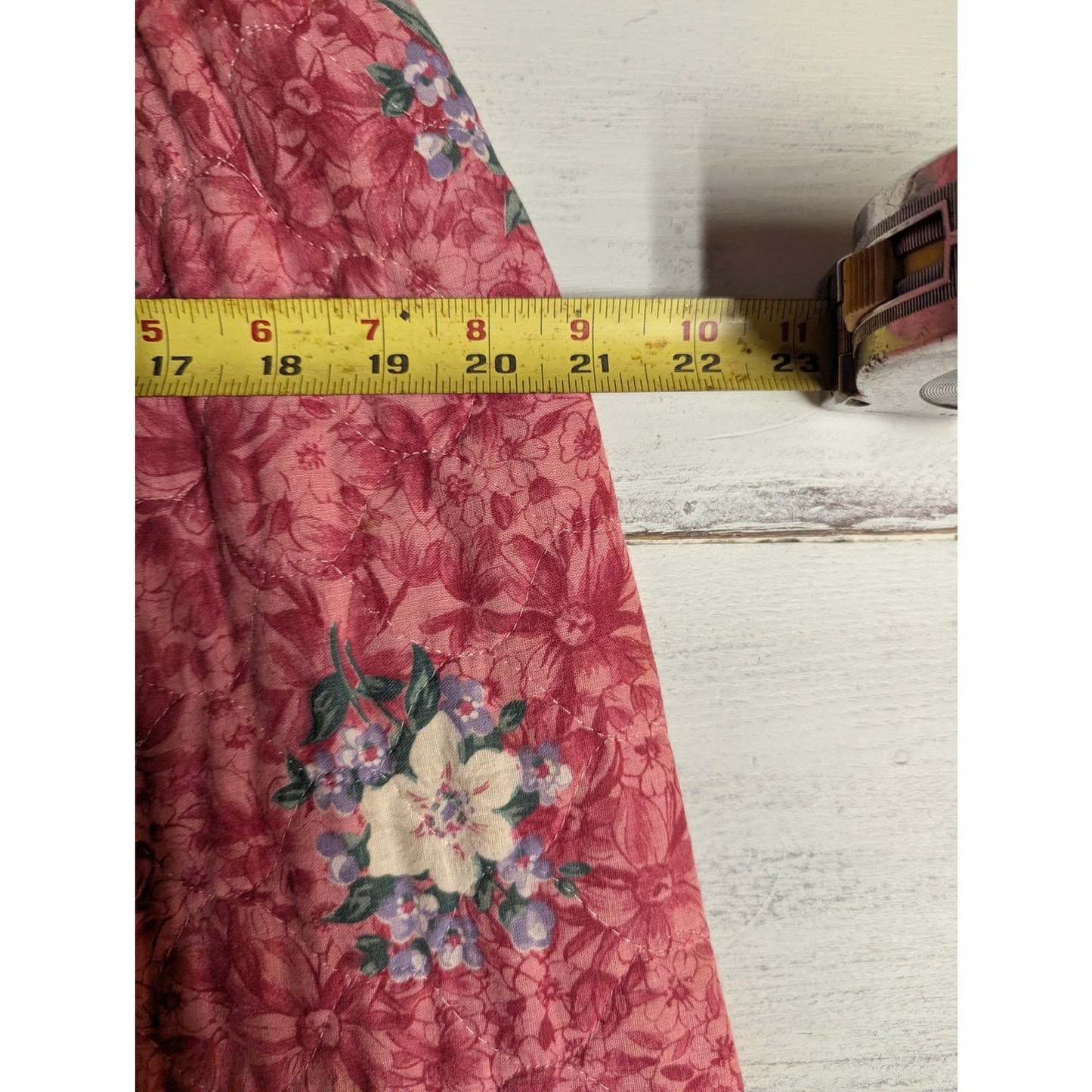 Vintage Montgomery Ward Quilted Floral Duster Robe Housecoat Medium