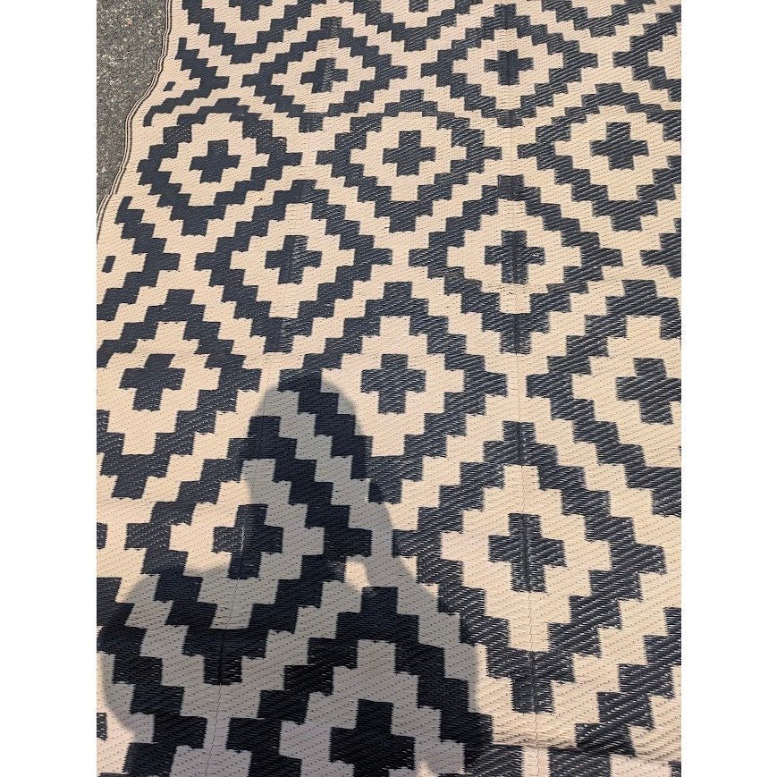 Secondhand Sandies: Aztec Black White Foldable Outdoor Patio Camping  Rug