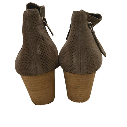 Vince Camuto Womens Nethera Perforated Suede Zip Ankle Booties Sz 10 Gray NWT