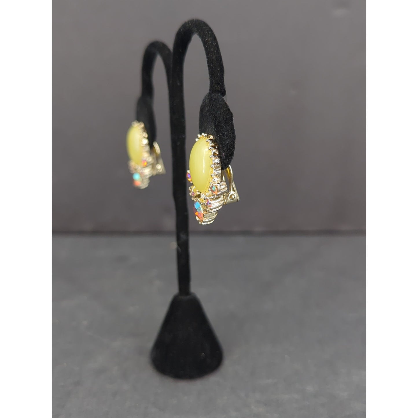 Vintage Yellow Oval Rhinestone Halo Dangle Drop Clip On Earrings