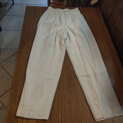 Liz Claiborne Collection White Pleated Lined Trousers Size 4