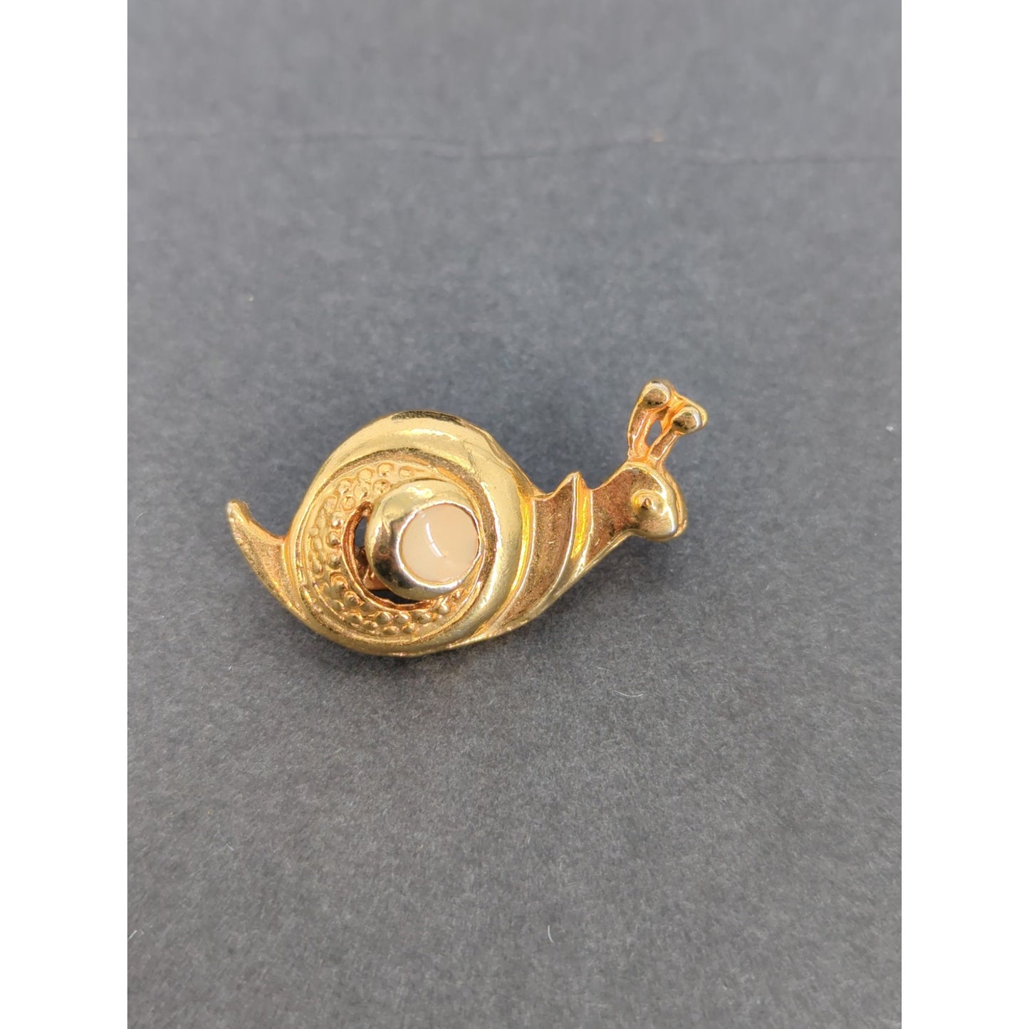 Vintage Gold Tone Enamel Snail Pin Small One Inch Whimsical Luck