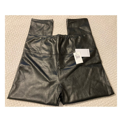 Fourteenth Place Size 2X Women's Plus Faux Leather Ankle Pants Black Stretch NEW