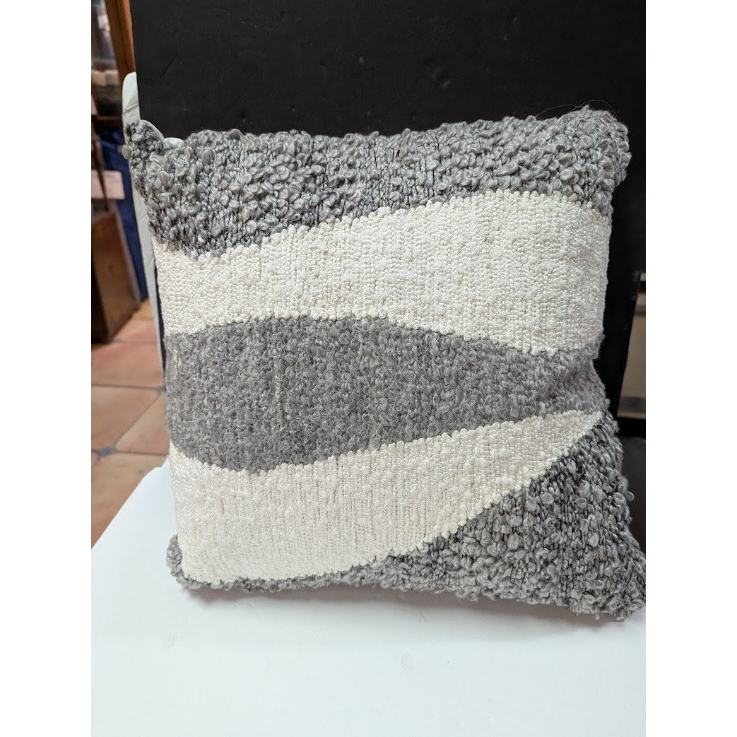 Murmur  Embroidered Throw Hand woven New $126.00 Linen Pillow 15"x15" w/ Insert