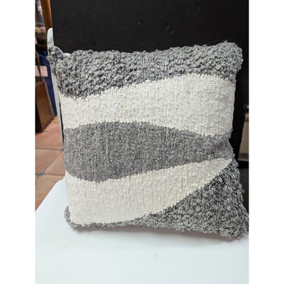 Murmur  Embroidered Throw Hand woven New $126.00 Linen Pillow 15"x15" w/ Insert