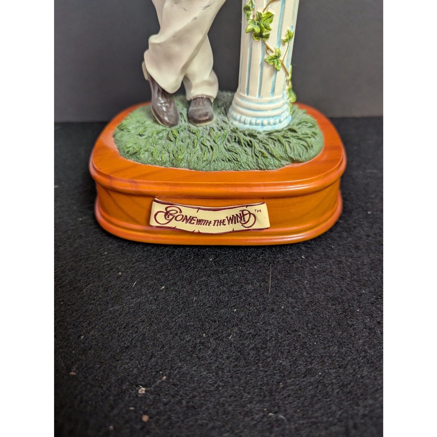 Vintage Kitschy Gone With The Wind Rhett Butler Musical Figurine
