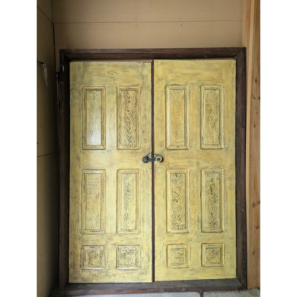 Secondhand Sandies: Framed Doors for Wedding Entry Ceremony Farmhouse Country