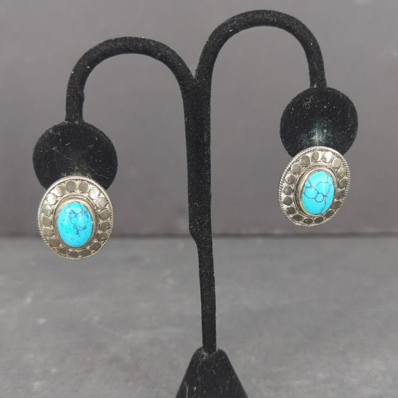 Vintage Turquoise Faux Stone Silver Tone Drop Earrings Boho Cowgirl Western