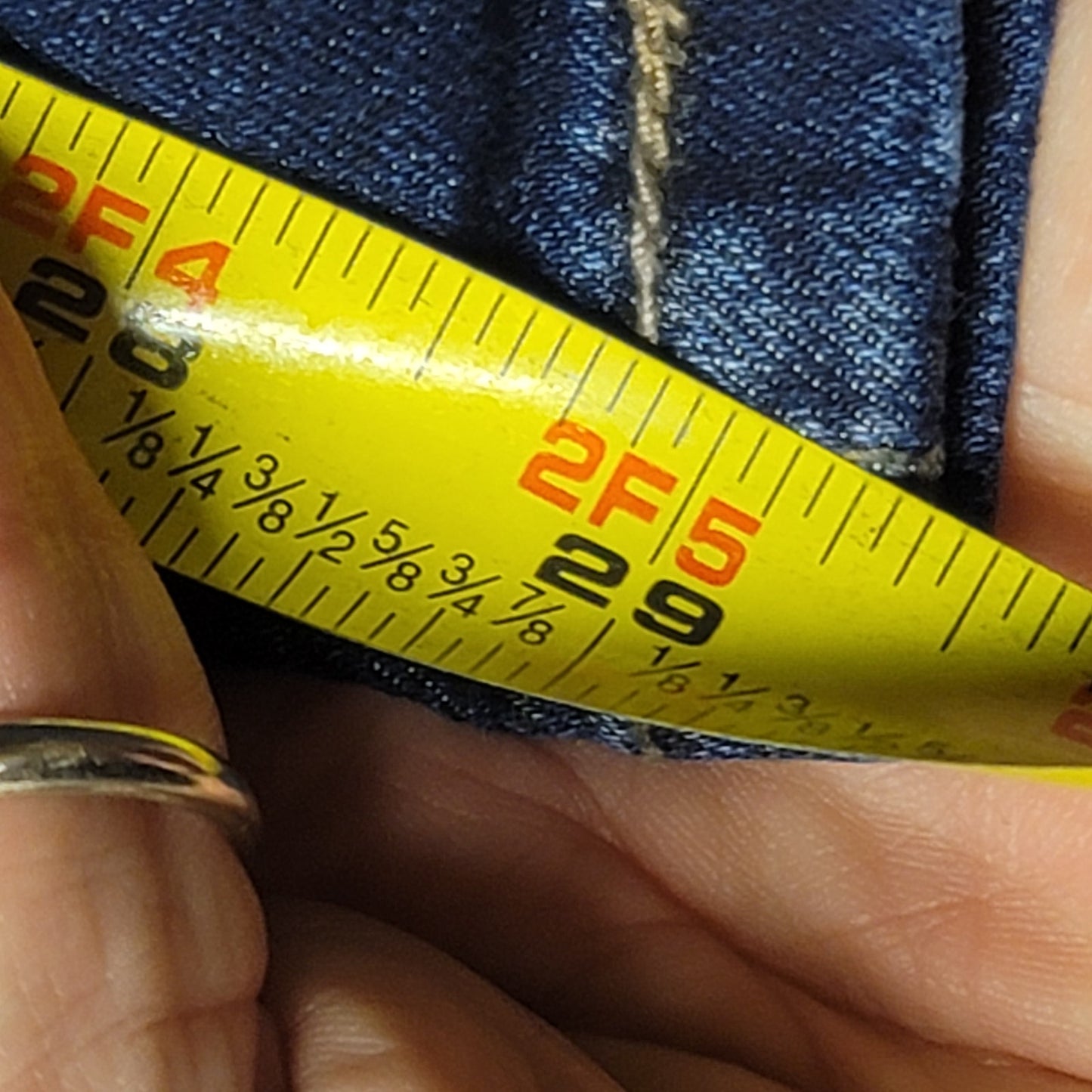 D. Jeans 30" x 29" skinny stretch blue jeans womens Dark wash