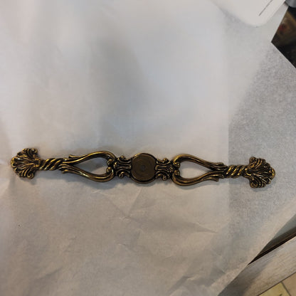 Vintage KBS 1995 Ornate Scroll Brass Cabinet Pulls Backplates Set 4 Furniture