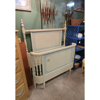 Secondhand Sandies: Vintage French Provincial Twin Bedroom Set | 3-Piece Suite