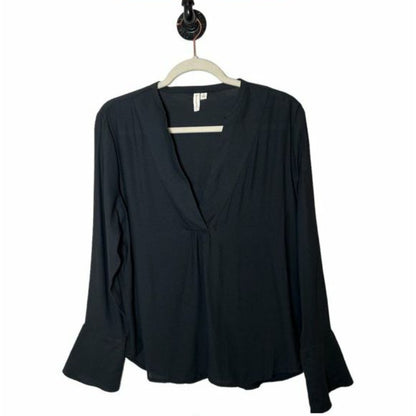 Treasure Bond NEW black sheer blouse size Small Casual long sleeve VNeck Career