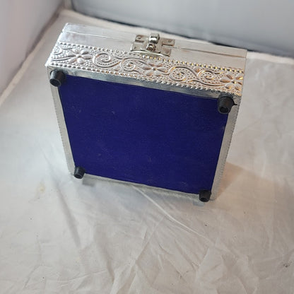 Keepsake Handicraft Peacock Design Jewelry STASH Box Silver Foil Metal Wrapped