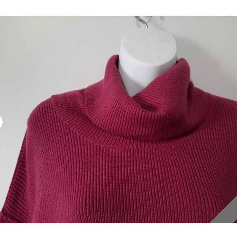 Free People Pullover Turtleneck Sweater Berry Crush Size LARGE Softly Structured