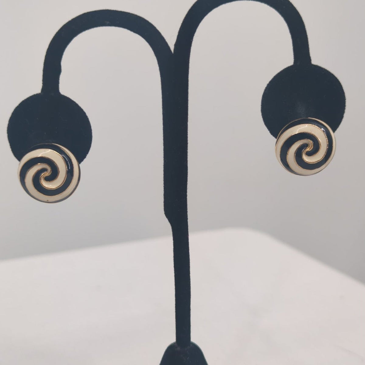 Vintage Black and White Swirl Post Earrings Retro Geometric Chic