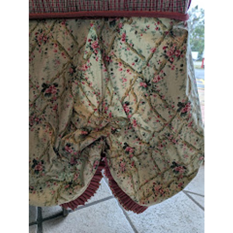 SECONDHAND SANDIES: Window curtains drapery 55" wide floral