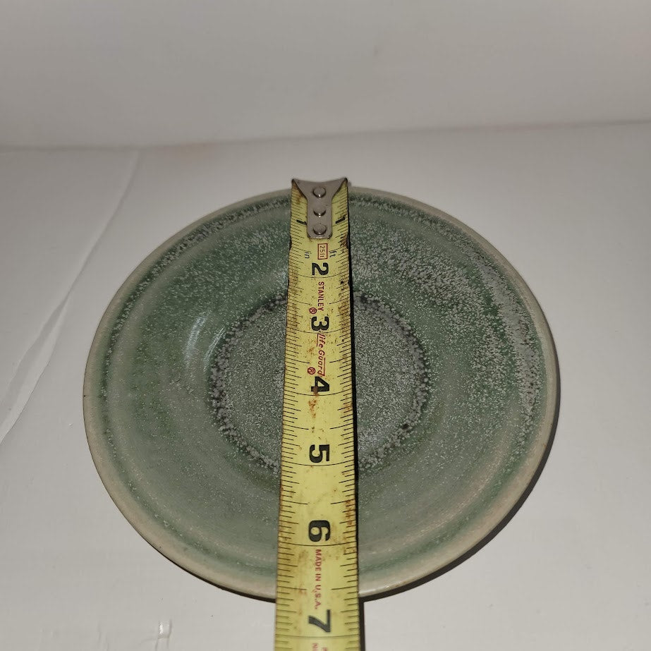 Handmade SUSAN Art Pottery Single Green Saucer Bread Plate Candle Holder Trinket