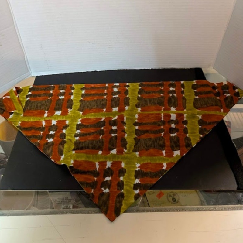 Two vintage ladies scarves headwraps Brown lettuce edge Plaid Triangle