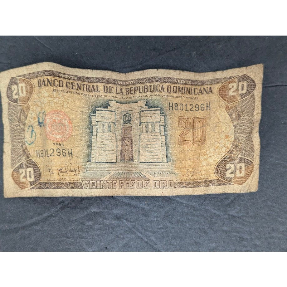 Dominican Republic 20 Pesos Banknote 1998 Paper Currency Note