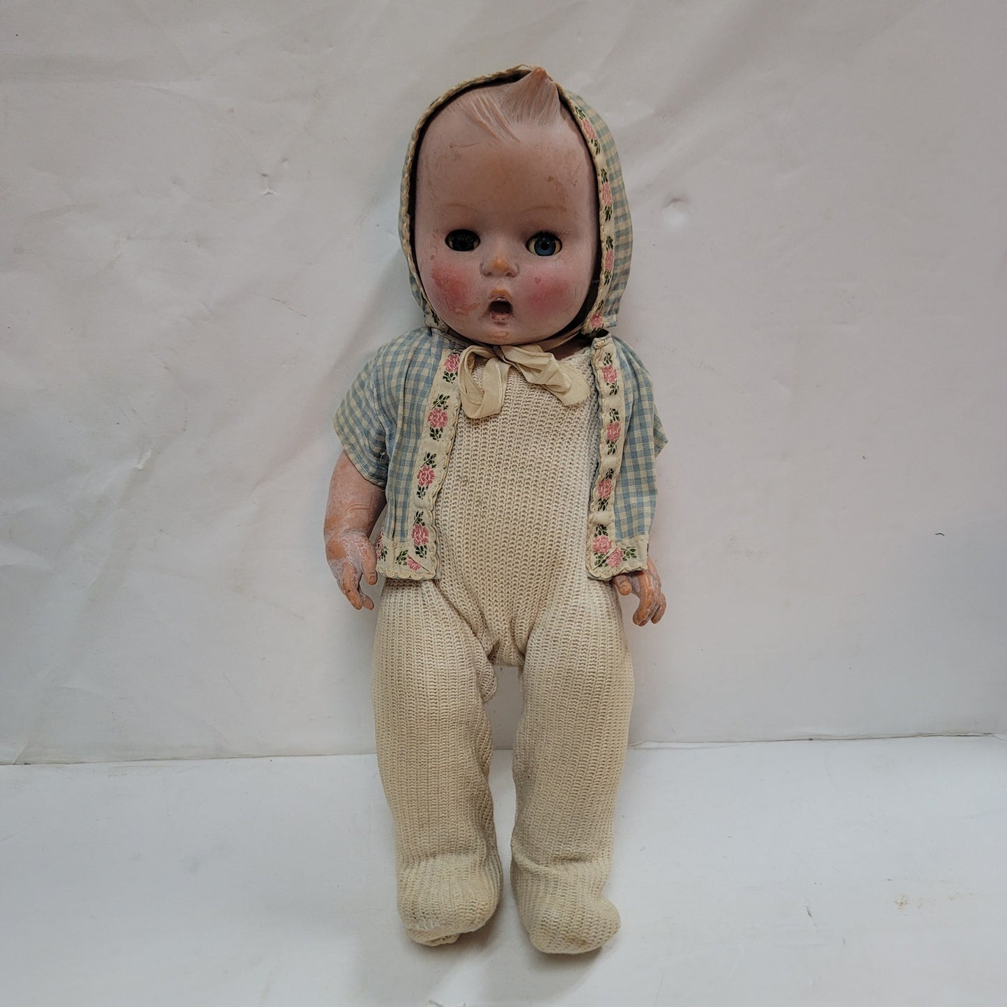 Vintage vinyl hummel doll 3pc clothing set bonnet jumper sweater Moving eyes