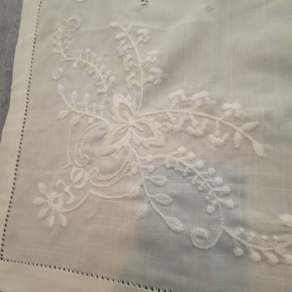 Vintage 1970s White Square 36" x 36" Tablecloth Hand Embroidery White Linens