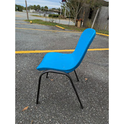Secondhand Sandies: Vintage kids chair school