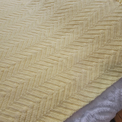 handmade Yellow afghan throw fringe chevron 50" x77" twin zigzag homestead retro