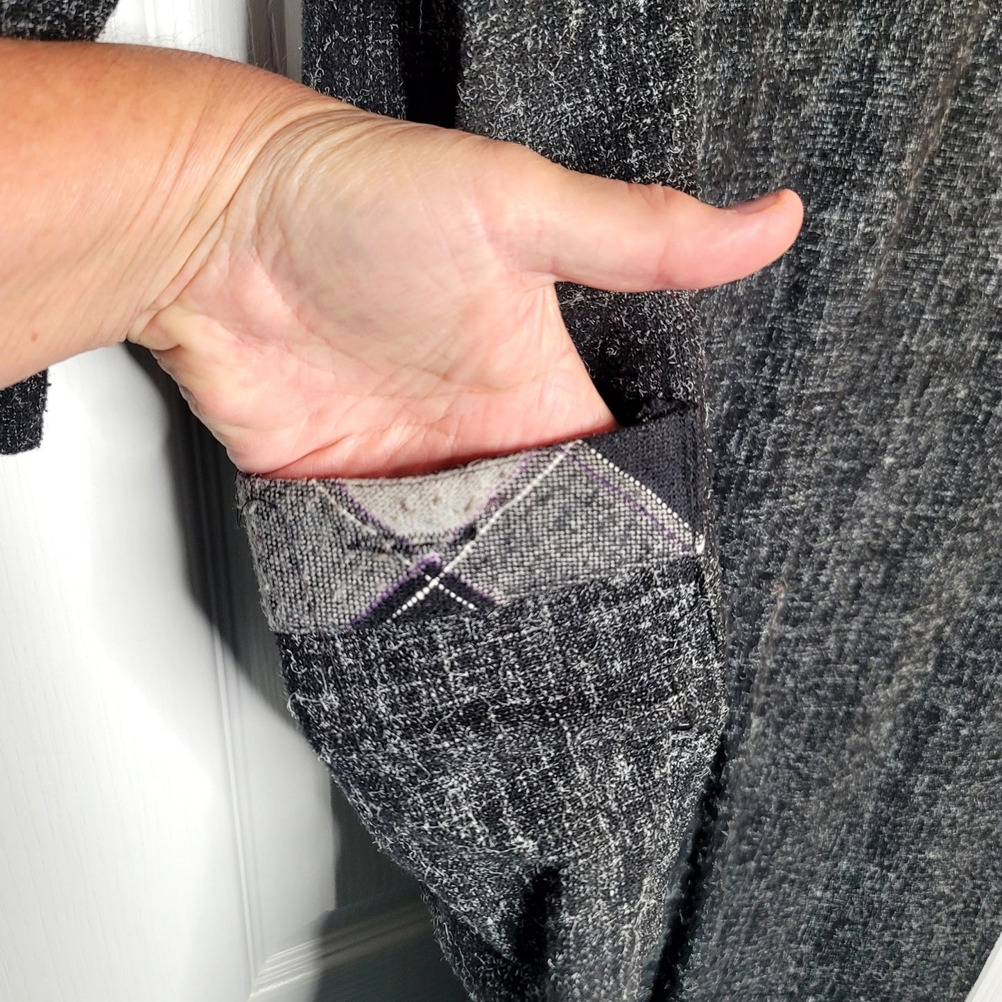 Vintage 80s nubby wool blend dress sheath dress Gray Plaid Shoulder detail Large