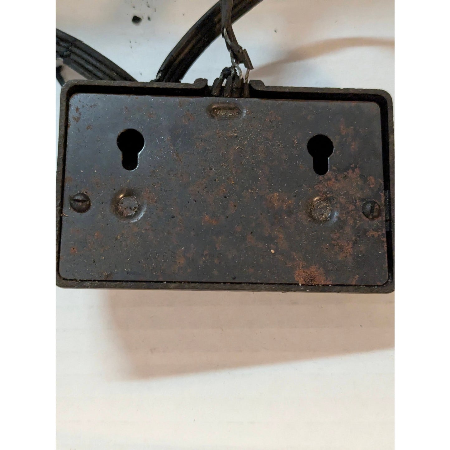 Lionel Vintage O Gauge Model Train Remote Control Switch & Track Accessories Lot