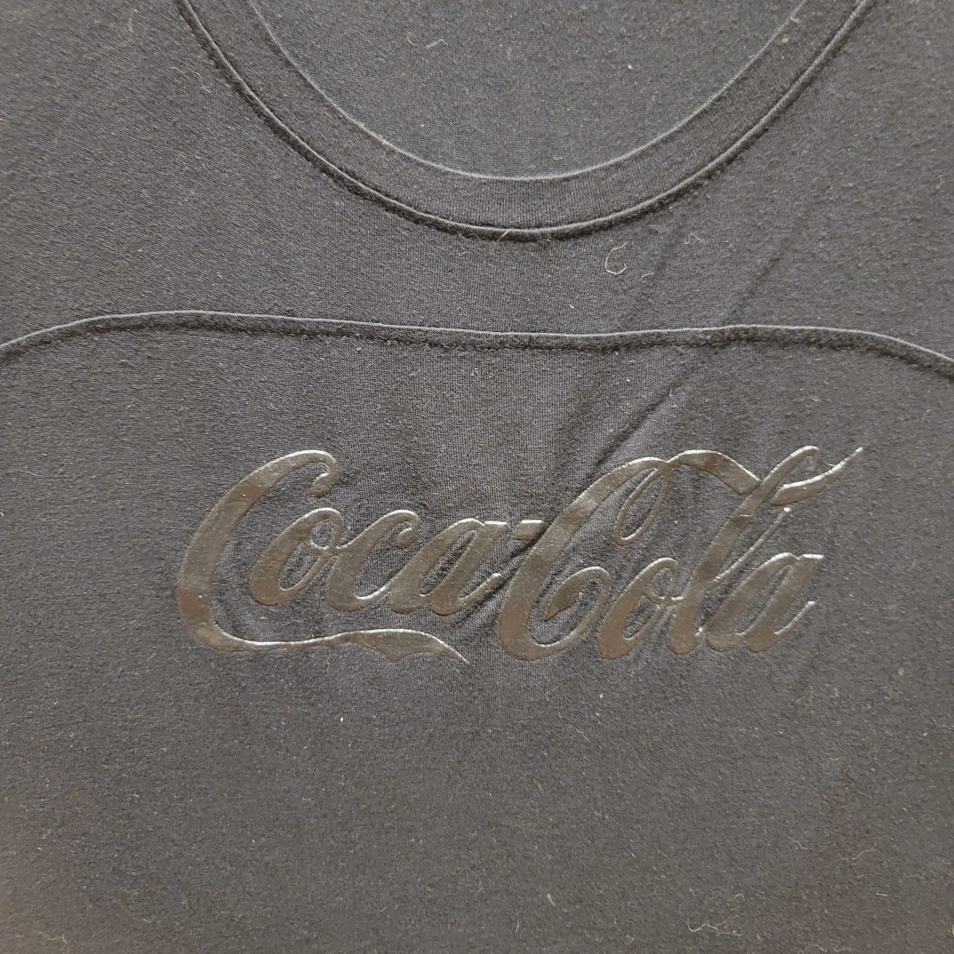 Coca-Cola Size Small Black T-Shirt Short Sleeve Rounded Hem Hi Low